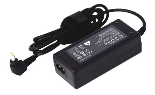 笔记本电脑电源适配器 10.5V 1.9A