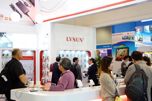 LVSUN龙威盛展台吸引众多海内外采购商