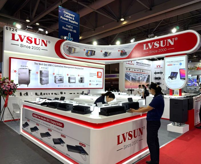 LVSUN闪耀2026环球资源电子展，多口充电器定义智能充电新标准
