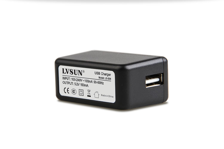 USB充电器 LS-RE306 — thumbnail 2